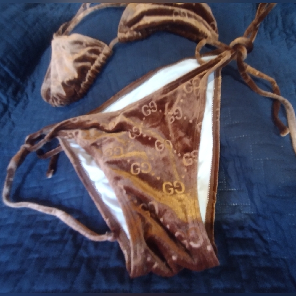 Gucci GG Monogram Logo bikini